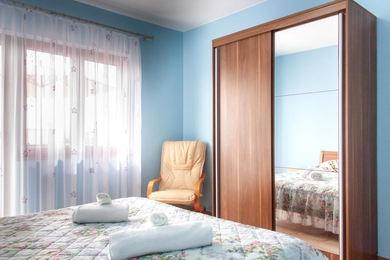 Apartment Juric Kaštel Novi Buitenkant foto